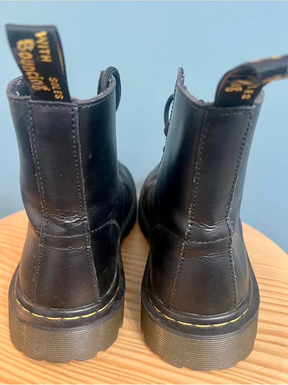 Dr. Martens Luana Black Leather 7 Eye Combat Boots Women’s US 7 EU 38